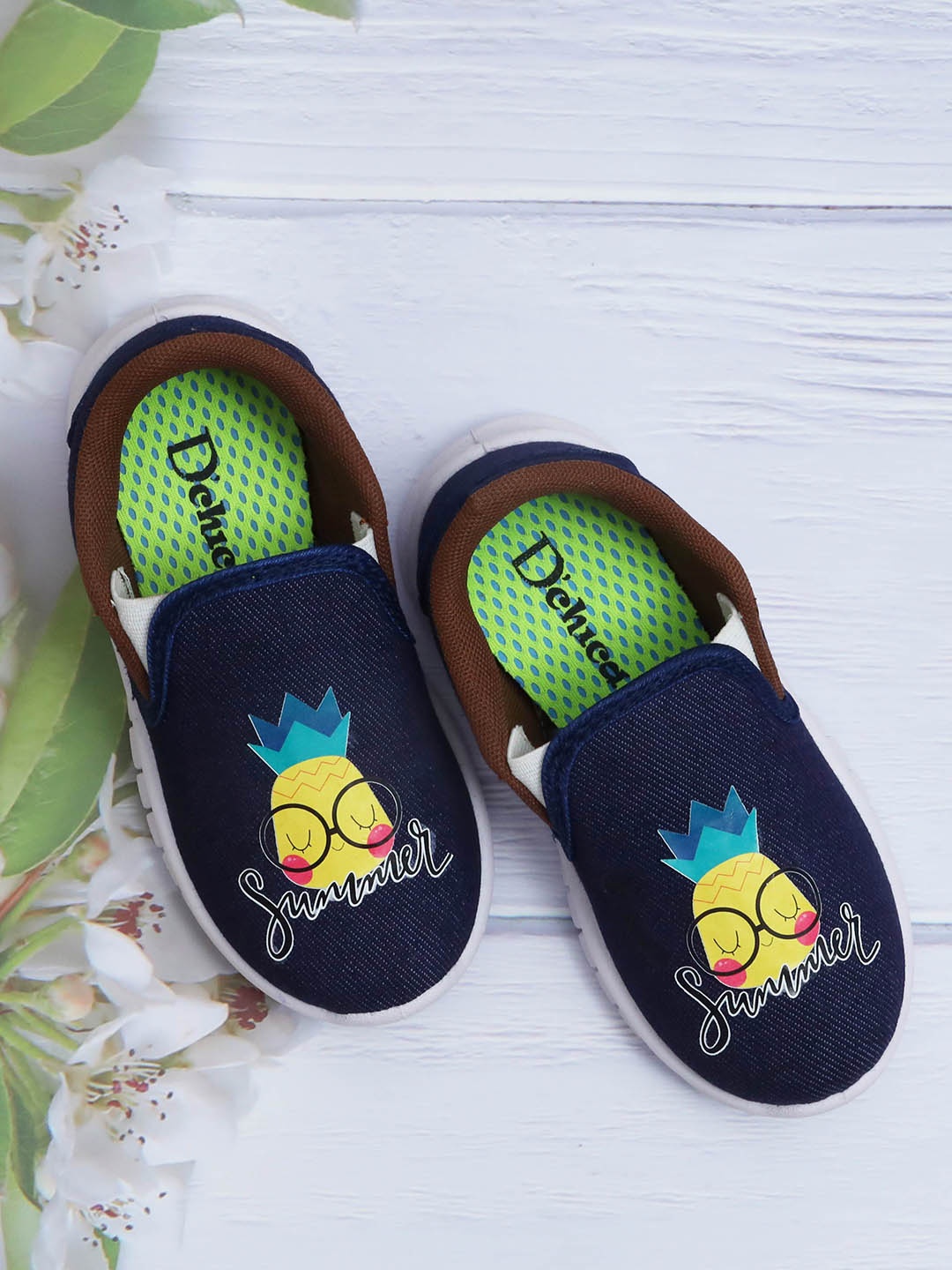 

DChica Girls Navy Blue Printed Slip-On Sneakers