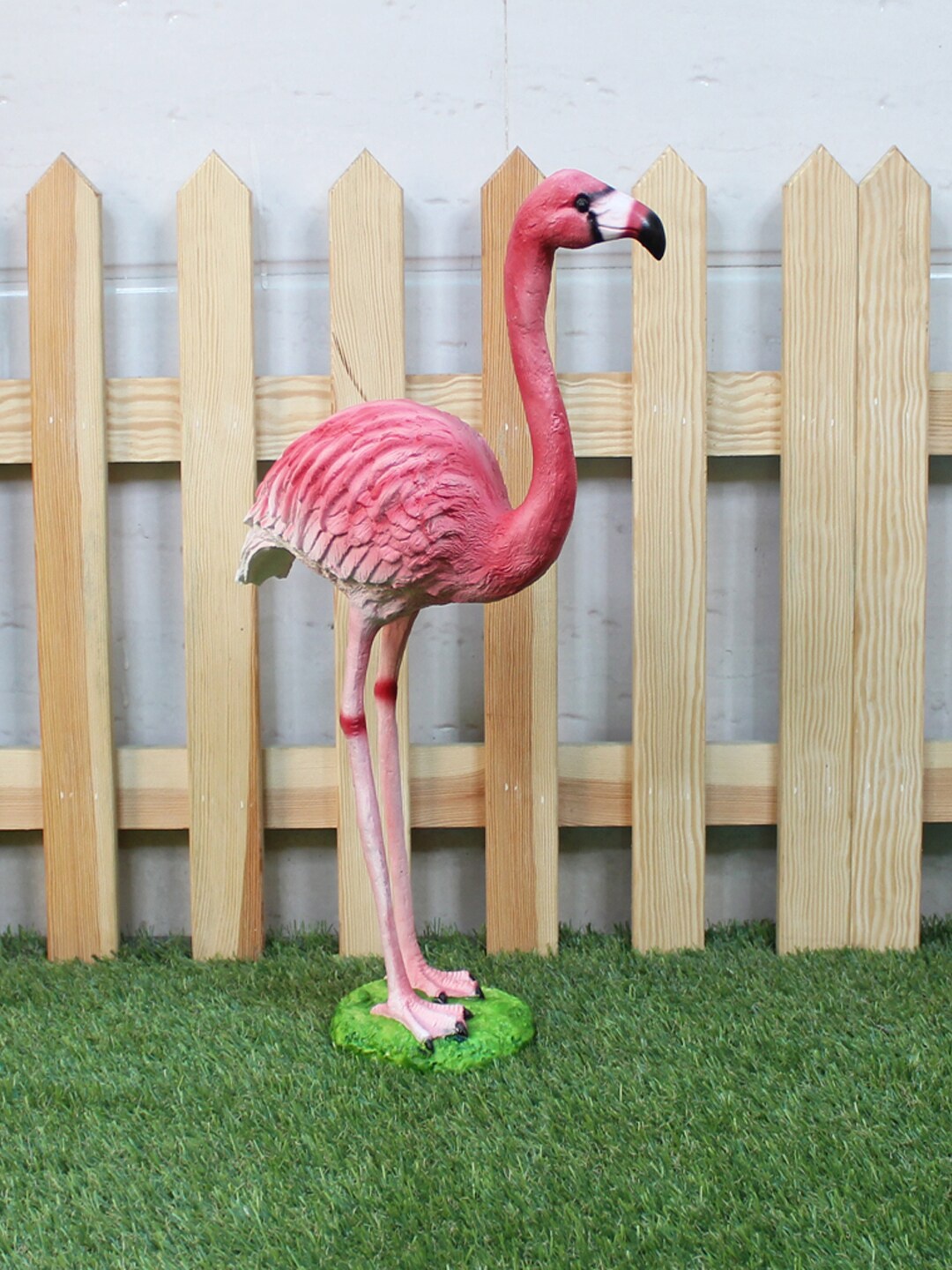 

Wonderland Pink & White Flamingo Shaped Garden Accessories