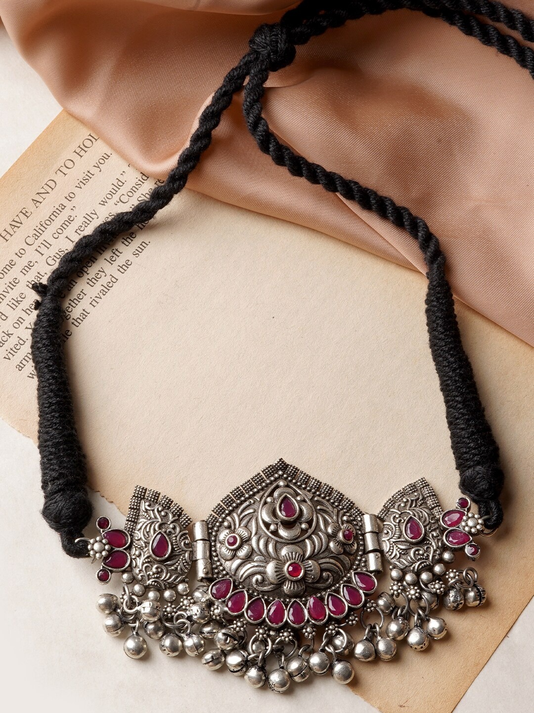 

TEEJH Silver-Toned & Black Brass Silver-Plated Oxidised Necklace