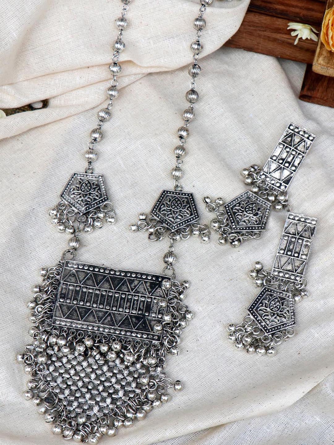 

TEEJH Oxidised Silver-Plated Ayat Jewellery Set