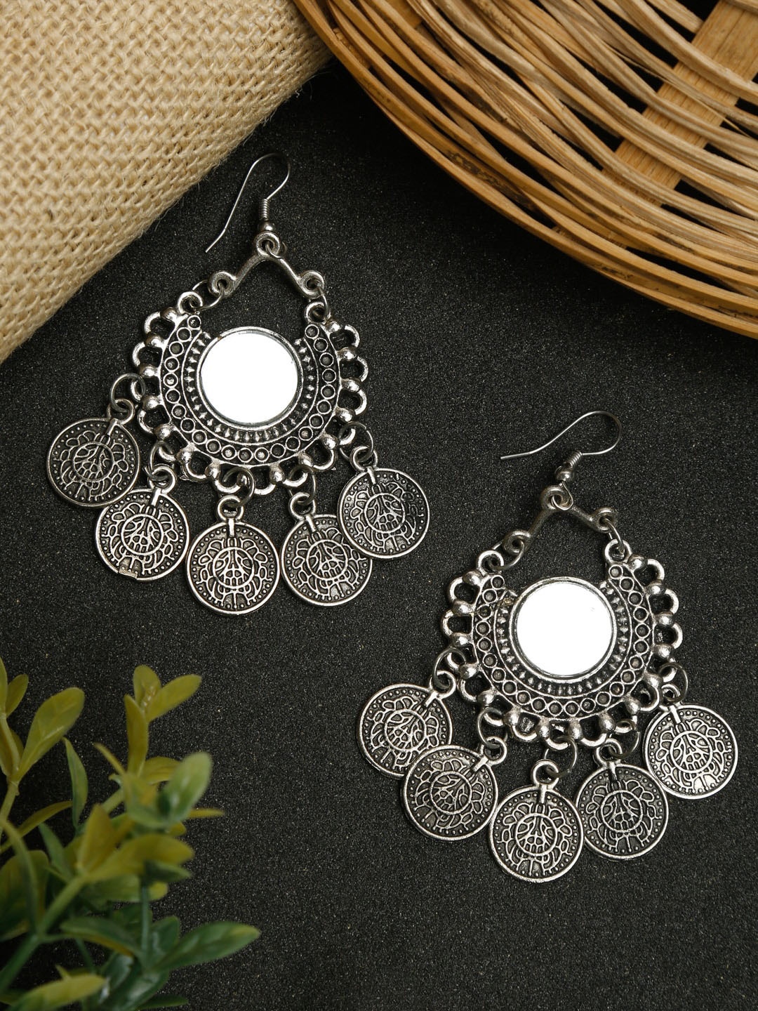 

NEUDIS Silver-Toned Contemporary Oxidised Tasseled Drop Earrings