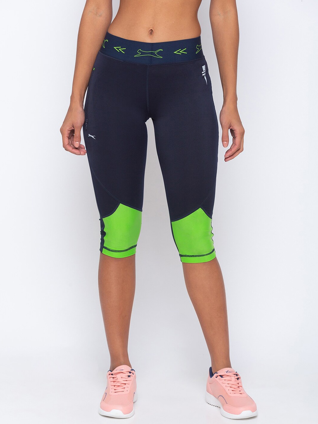 

Black Panther Women Navy Blue & Lime Green Colourblocked Capris
