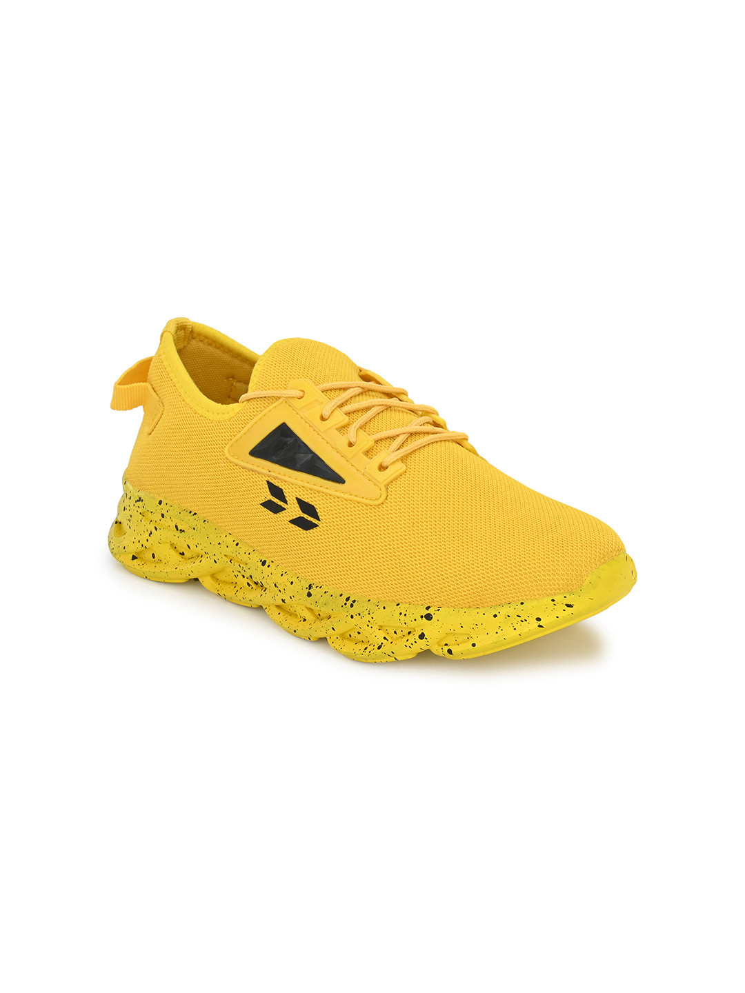 

Crew STREET Men Yellow & Black Solid Regular Sneakers