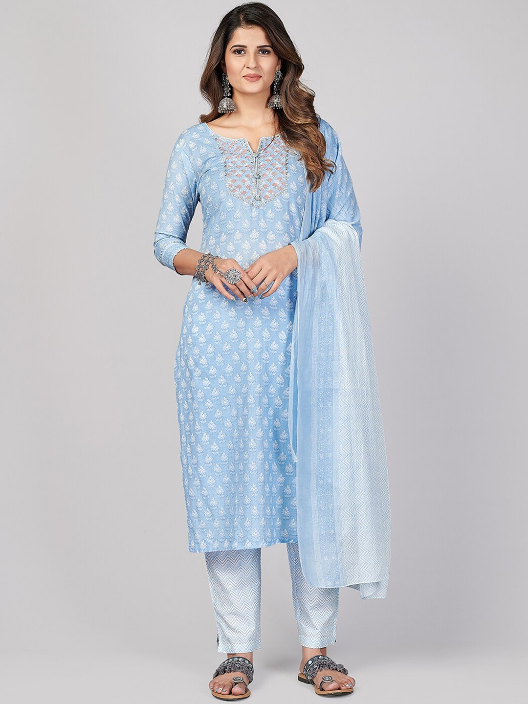 

Vbuyz Women Blue Printed & Embroidered Pure Cotton Kurta & Trousers With Dupatta