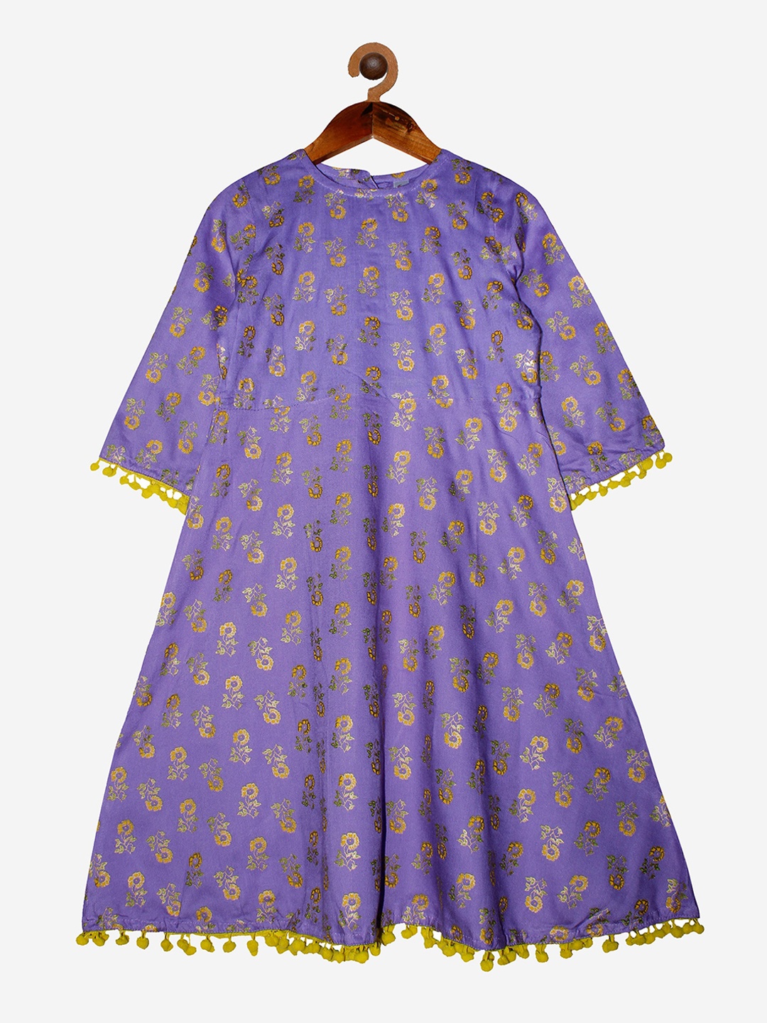 

KiddoPanti Girls Purple Floral Flared Sleeves A-Line Kurta