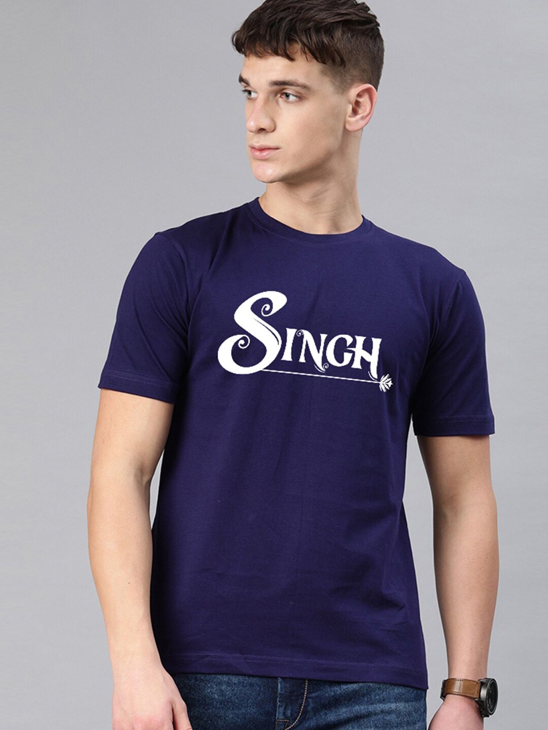 

BE AWARA Men Navy Blue & White Typography Printed Cotton T-shirt