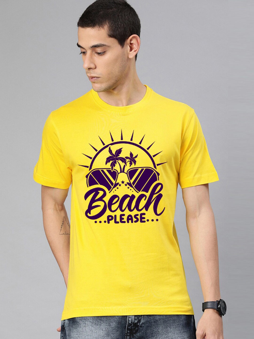 

BE AWARA Men Yellow & Black Printed Cotton T-shirt