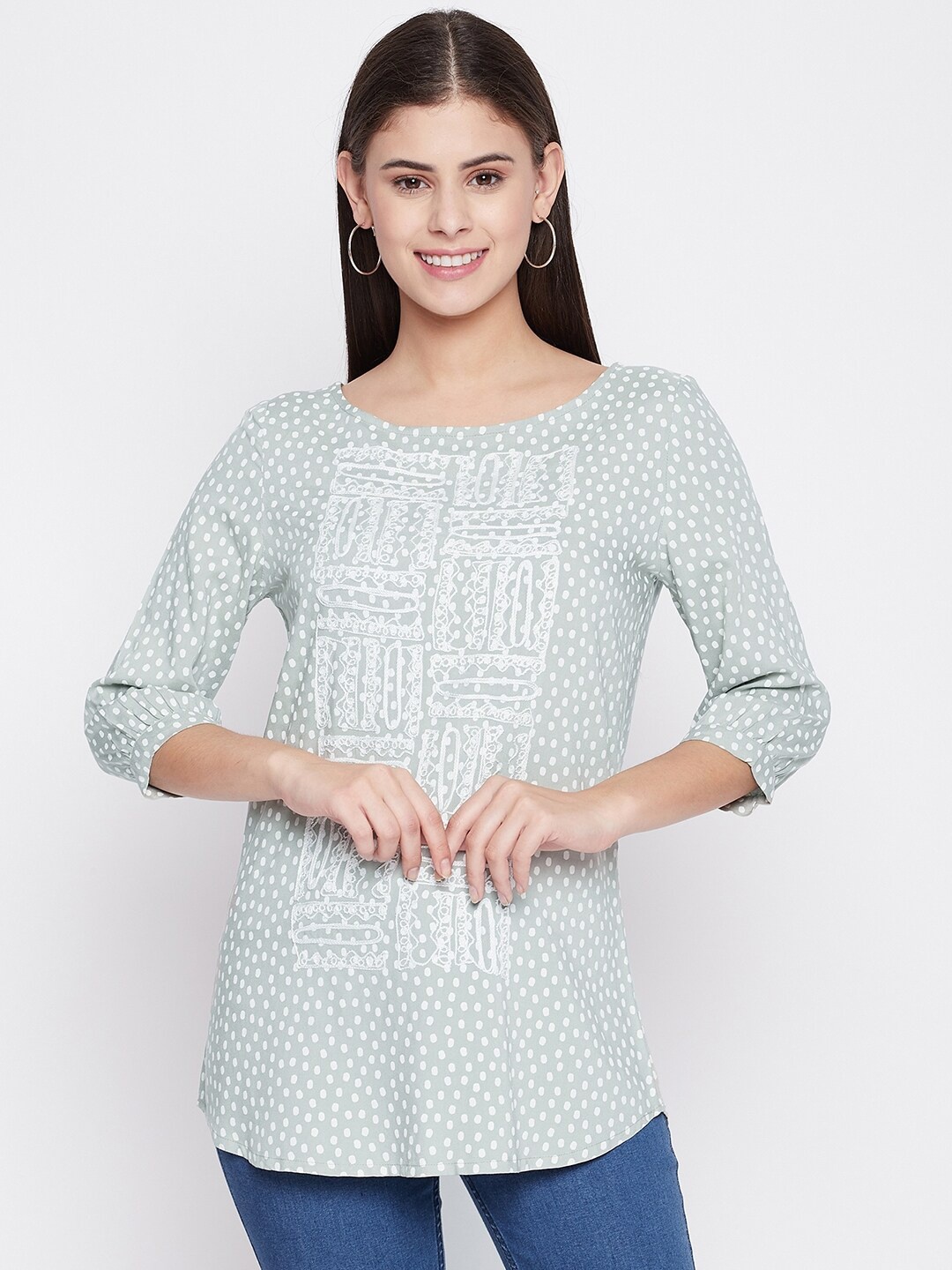 

Ruhaans Green & White Geometric Embroidered Regular Top