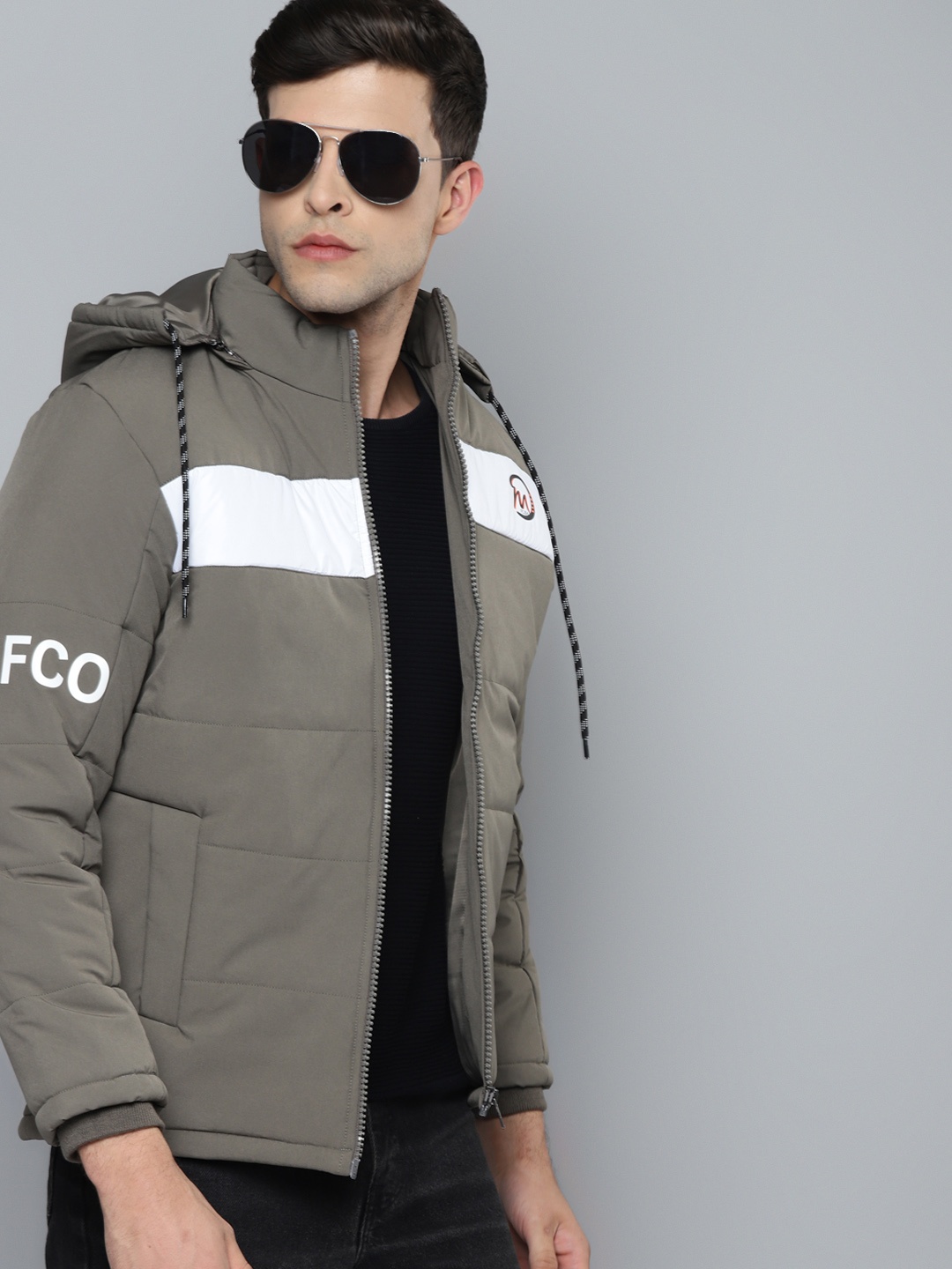 

Fort Collins Men Grey & White Colourblocked Padded Jacket