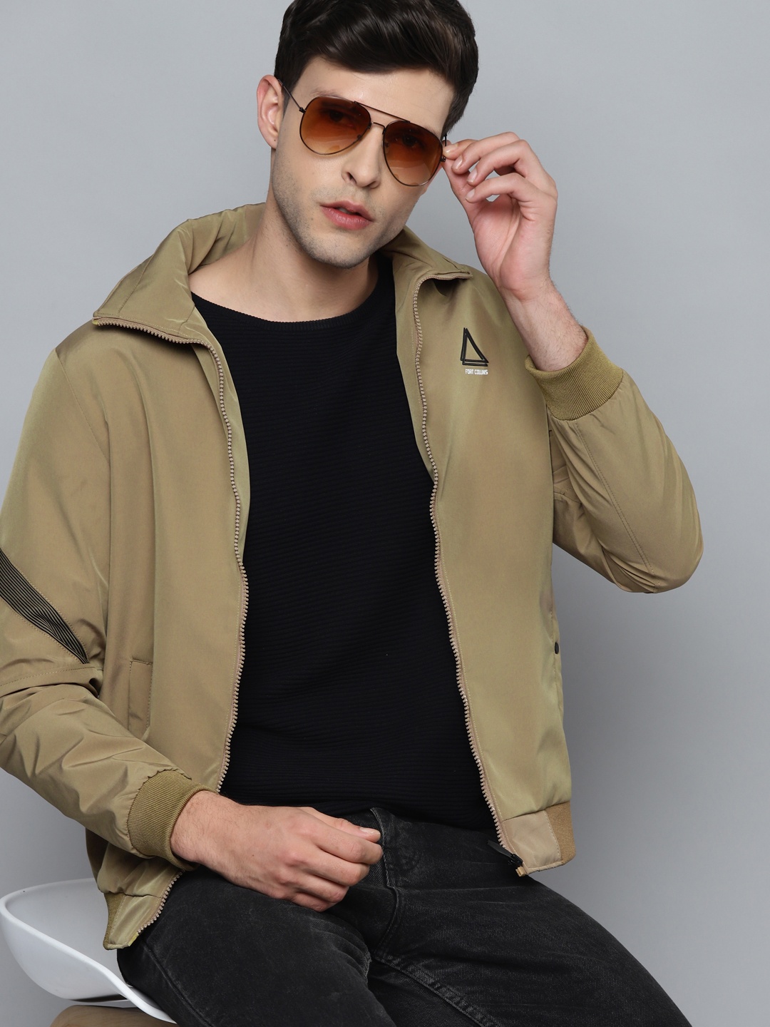 

Fort Collins Men Khaki Solid Bomber Jacket