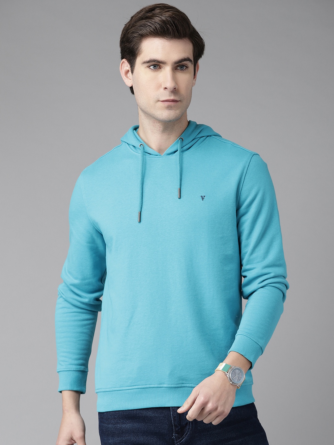 

Van Heusen Men Blue Solid Hooded Sweatshirt