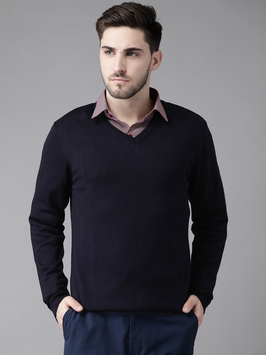 

Van Heusen Men Navy Blue Solid Pullover Formal Sweater