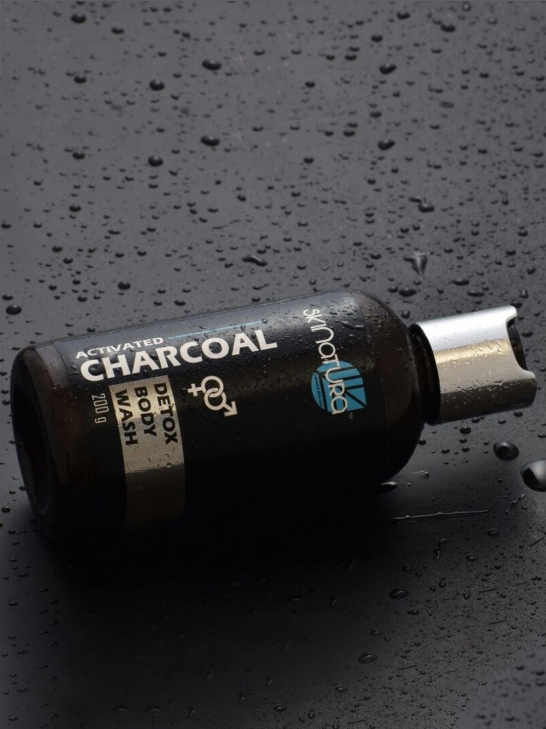 

Skinatura Activated Charcoal Detox Body Wash, Black