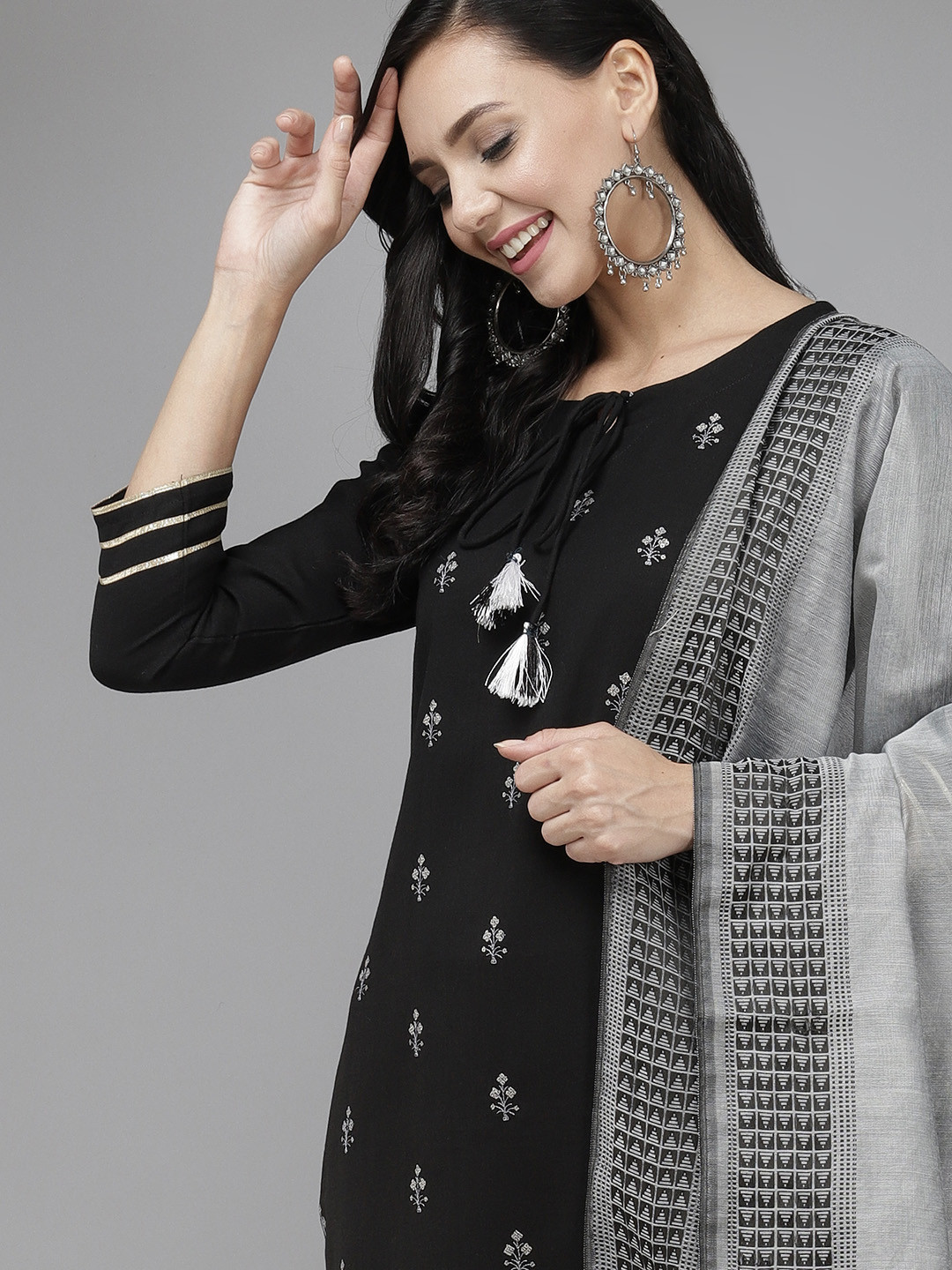 

Indo Era Women Black Floral Embroidered Regular Kurta with Palazzos & Dupatta