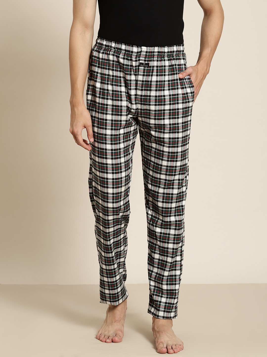 

Hancock Men Green & White Checked Pure Cotton Comfort Fit Lounge Pant