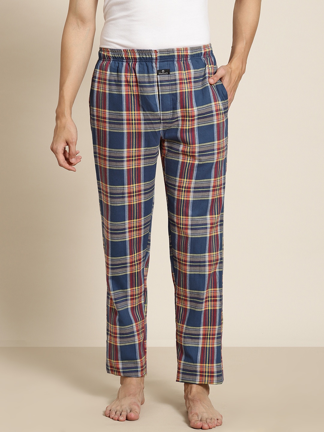 

Hancock Men Navy Blue & Beige Checked Pure Cotton Comfort Fit Lounge Pant