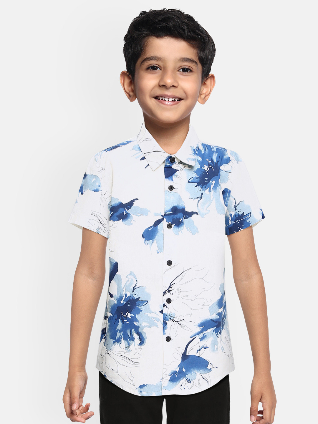 

Bene Kleed Boys Off-White Slim Fit Cotton Printed Casual Shirt