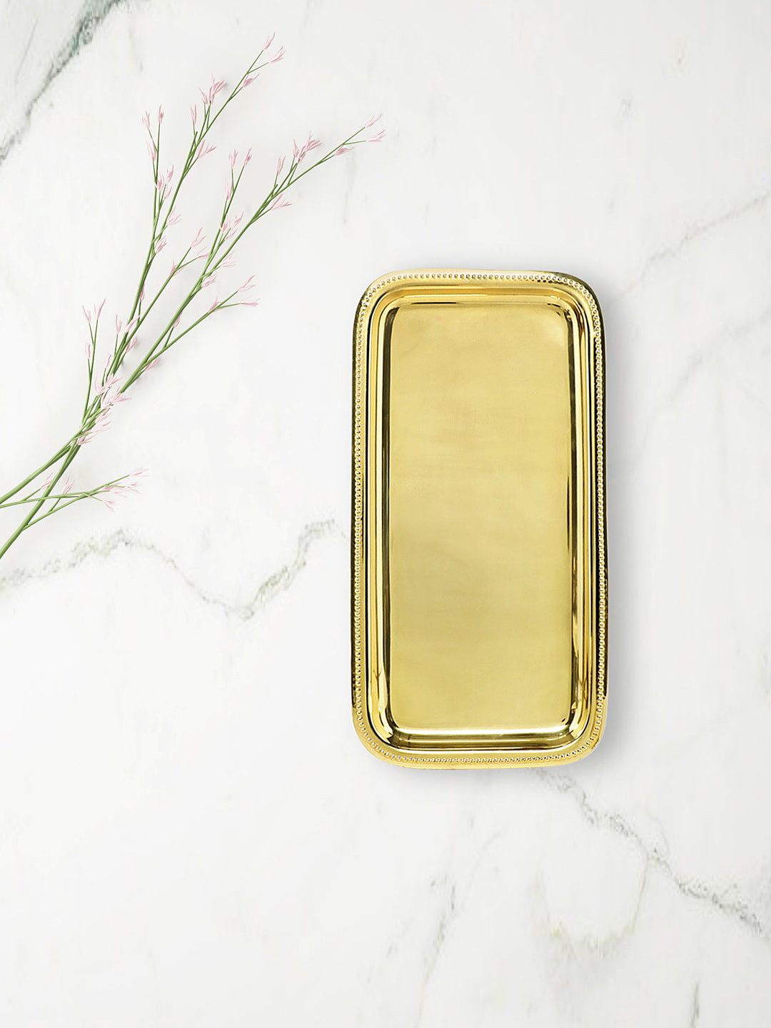 

Living scapes by Pantaloons Gold-Toned Solid Metal Tray
