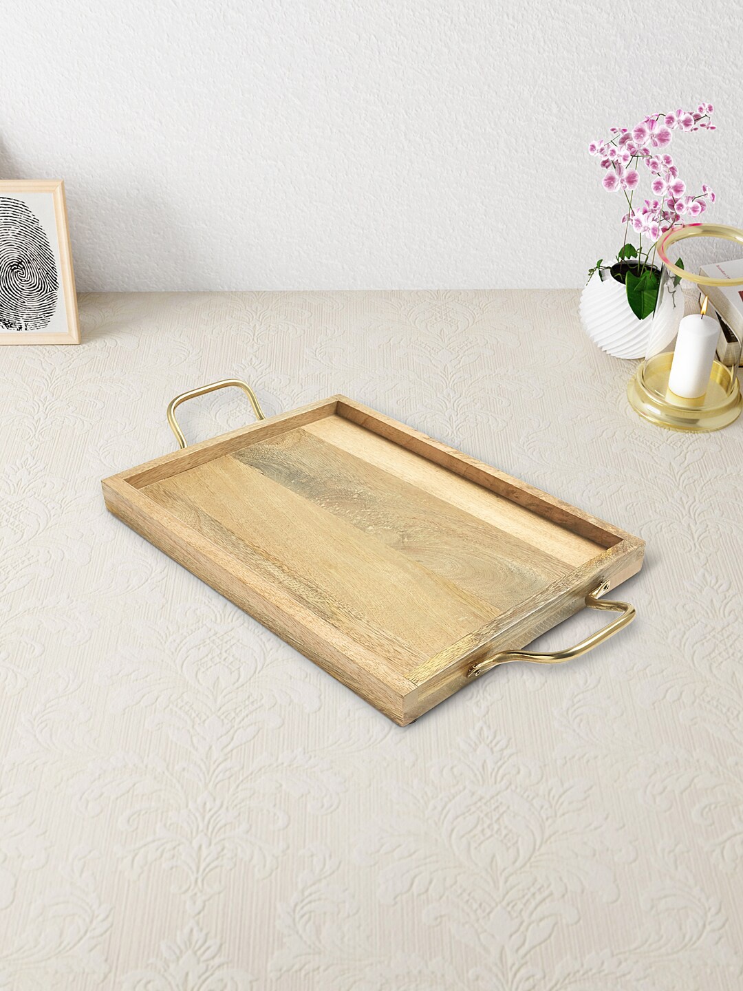 

Living scapes by Pantaloons Brown & Gold-Toned Solid Mango Wood Tray