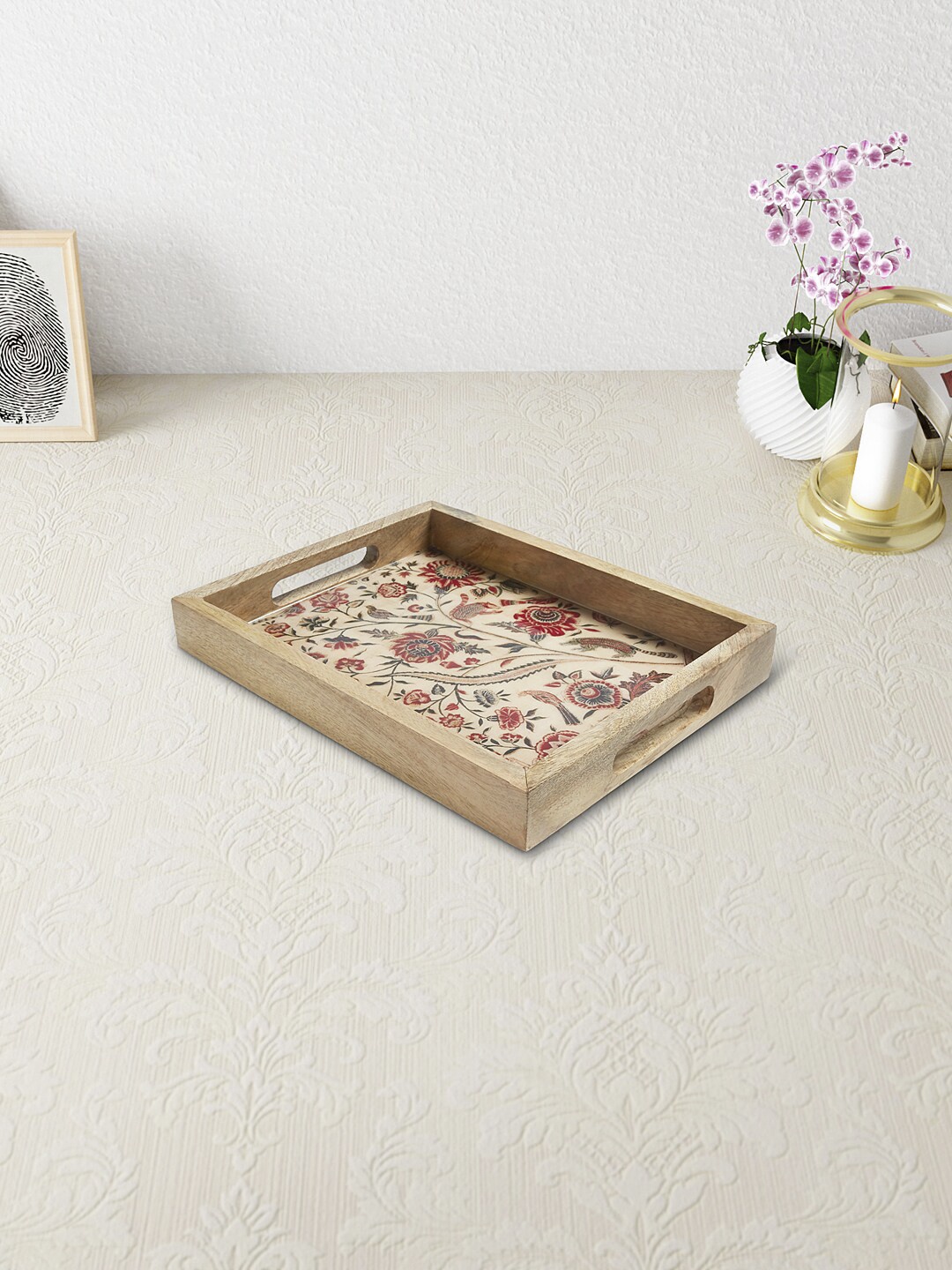 

Living scapes by Pantaloons Beige-Coloured & Red Mango Wood Tray