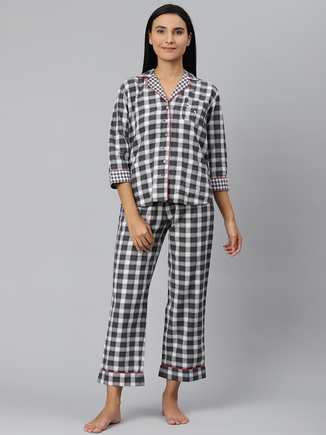 Readiprint Fashions Women Black & White Printed Cotton Night Suit