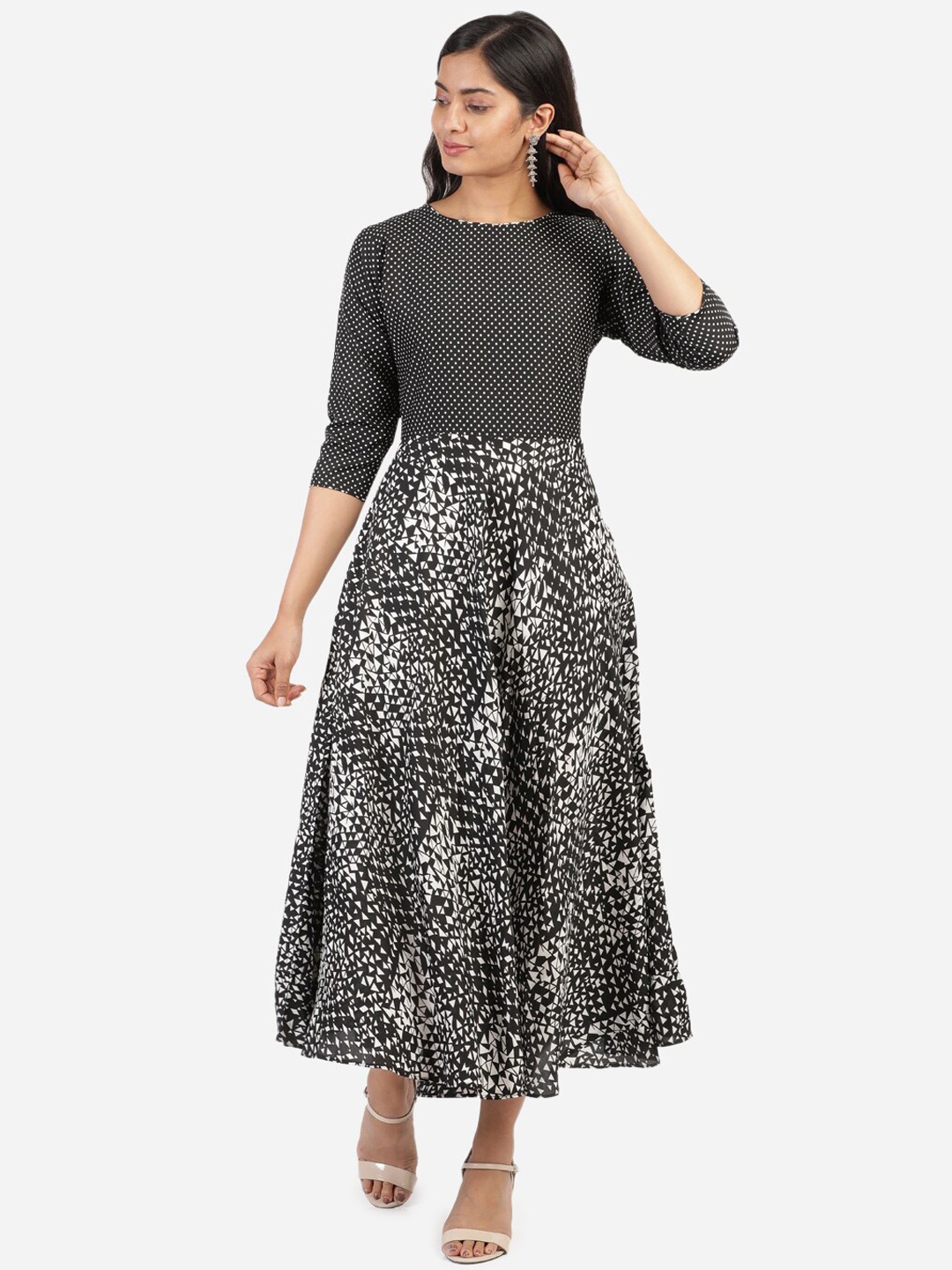 

LEWAWAA Black & White Printed Crepe Midi Fit & Flare Dress