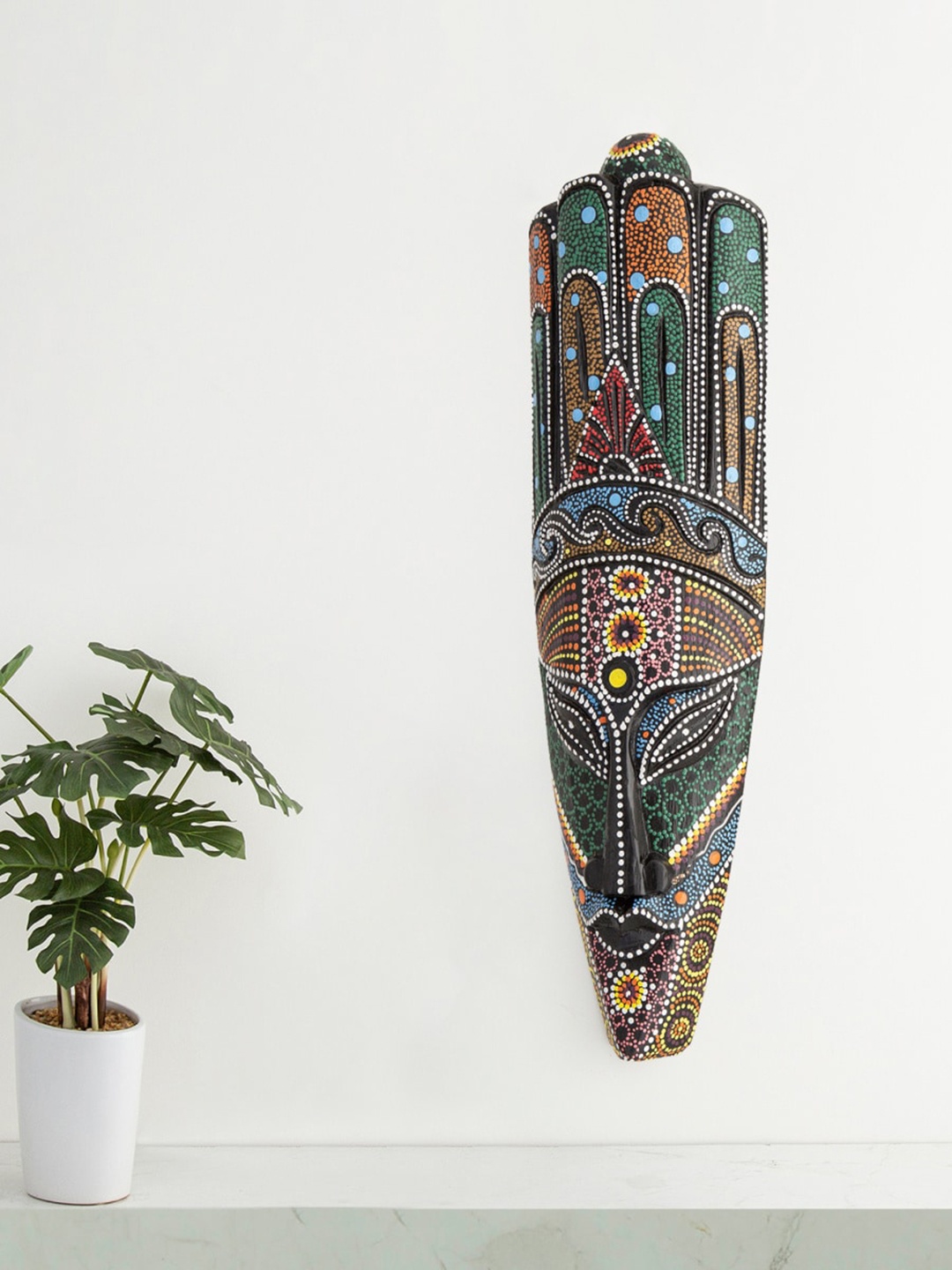 

Home Centre Black & Green Magnolia Printed Wooden Mask