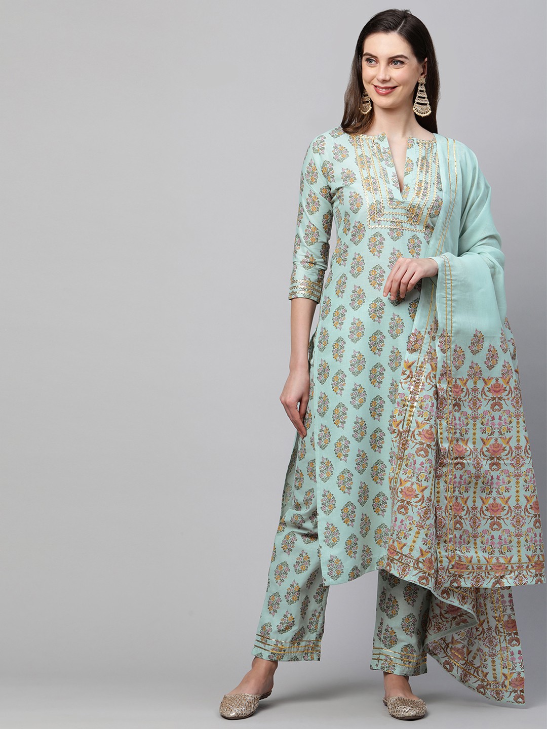 

GoSriKi Green Floral Printed Pure Cotton Kurti
