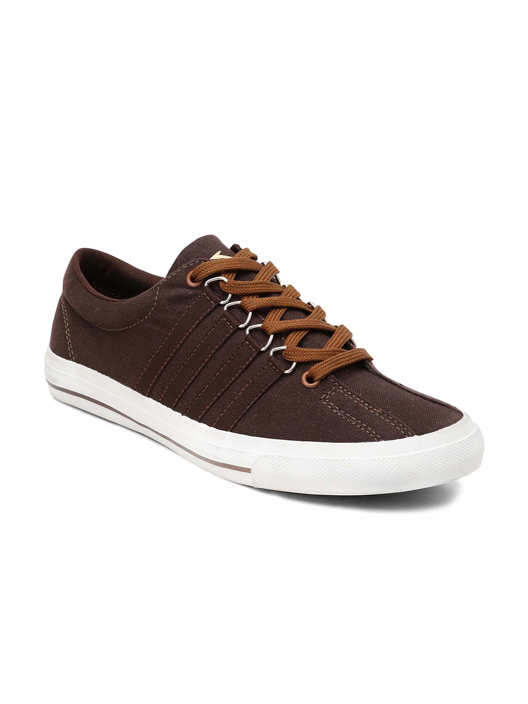 

Paragon Men Brown & Whited Solid Regular Sneakers