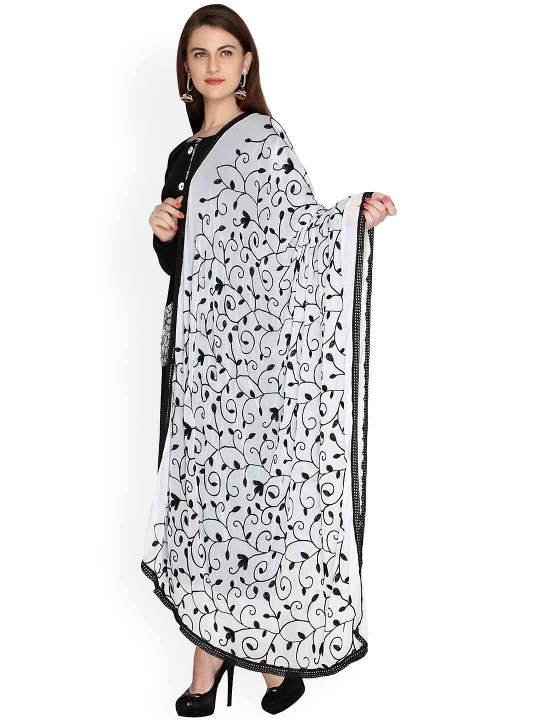 

Dupatta Bazaar White & Black Embroidered Chiffon Dupatta