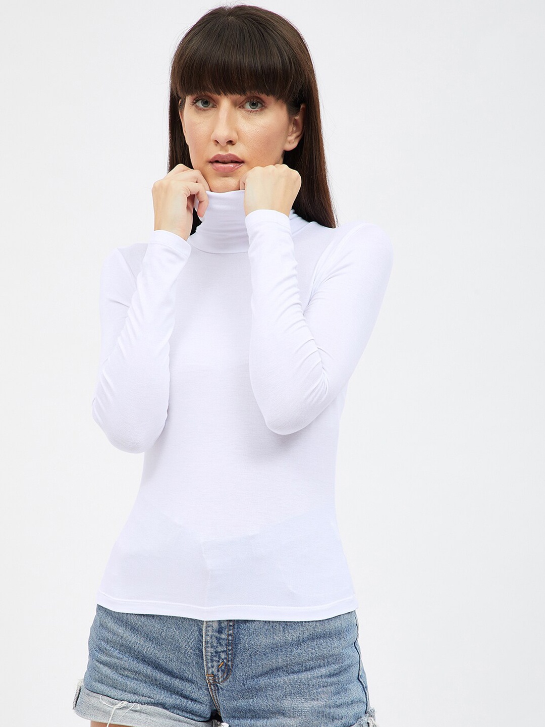 

Harpa Women White Top
