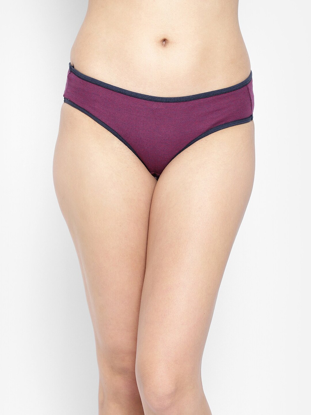 

Clovia Women Purple & Black Solid Cotton Bikini Briefs PN3467K15S