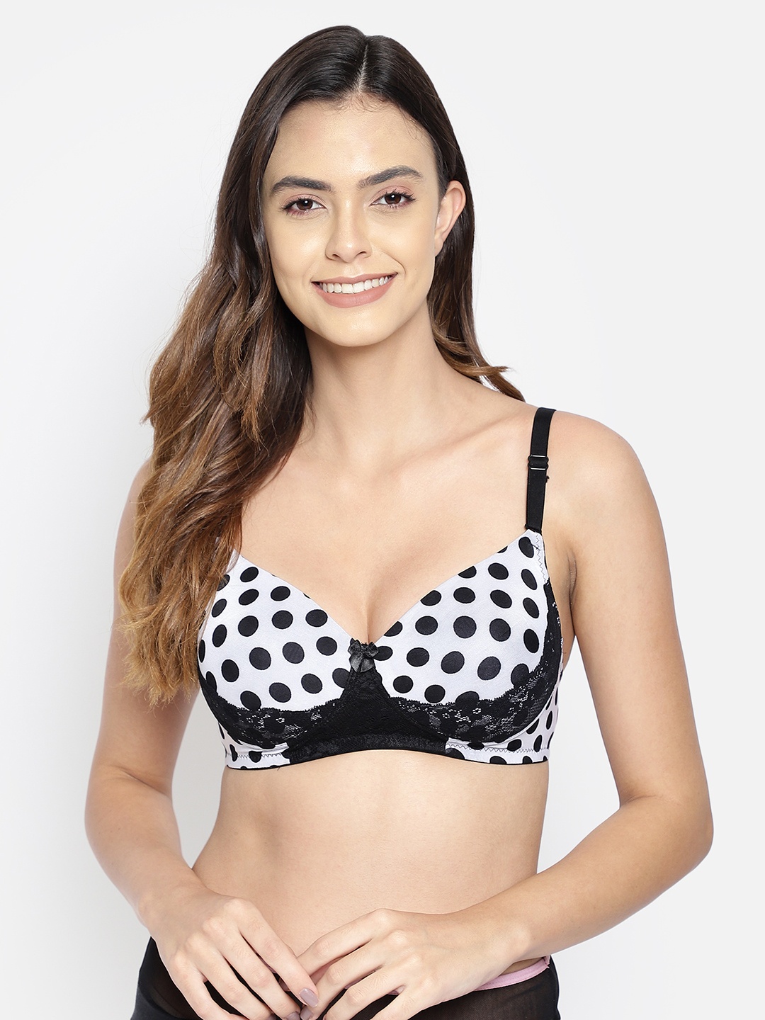 

Clovia Women White & Black Polka Dots Printed Lightly Padded Non-Wired Everyday Bra