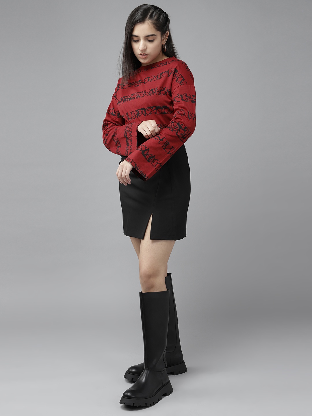 

UTH by Roadster Girls Roadster Red & Black Pure Cotton Abstract Printed Top