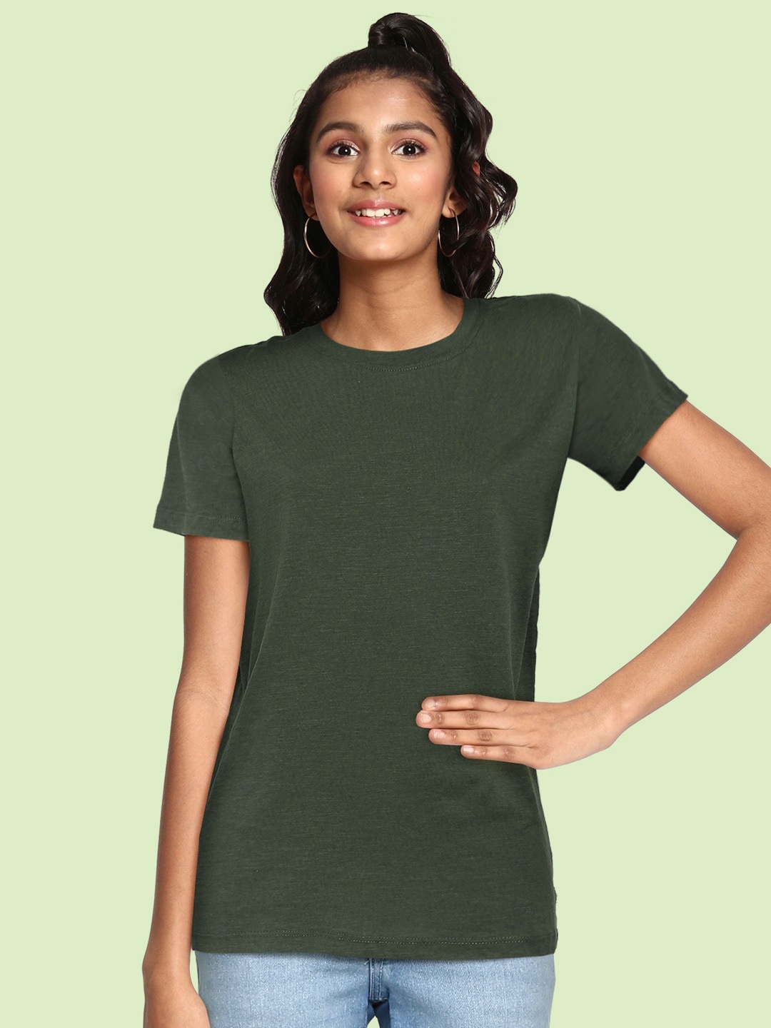 

UTH by Roadster Girls Olive Green Cotton Solid T-shirt