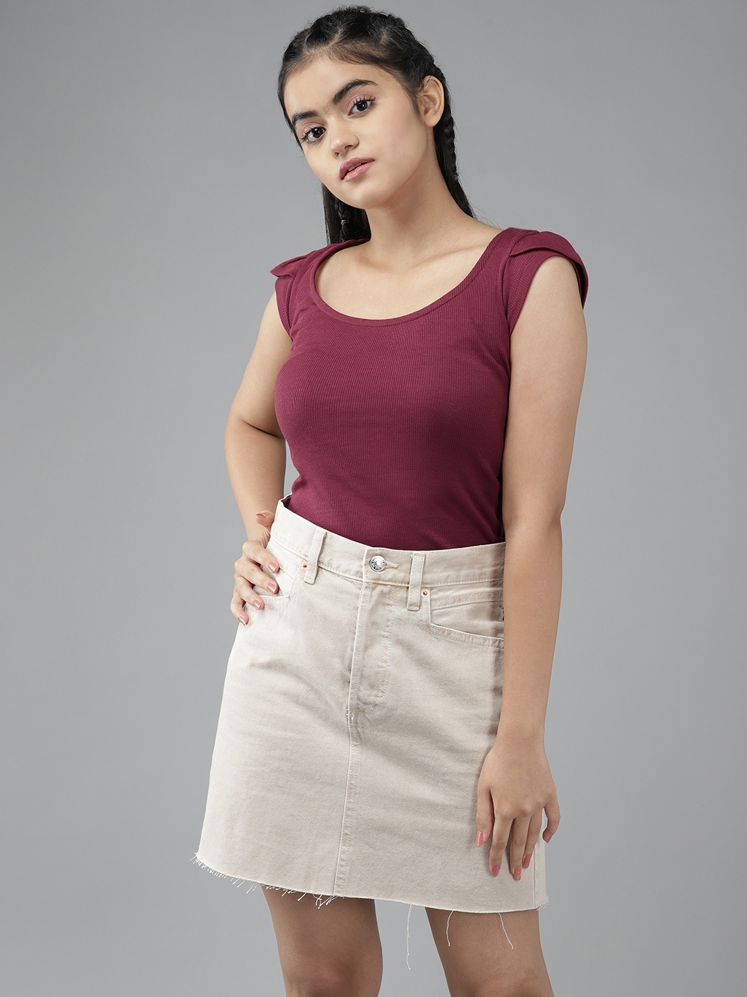 

UTH by Roadster Teen Girls Maroon Self-Striped Top