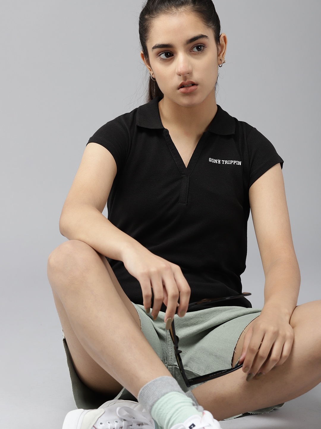

UTH by Roadster Girls Black Polo Collar T-shirt