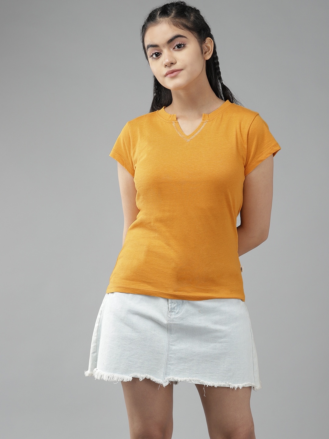 

UTH by Roadster Girls Mustard Yellow Solid Pure Cotton T-shirt