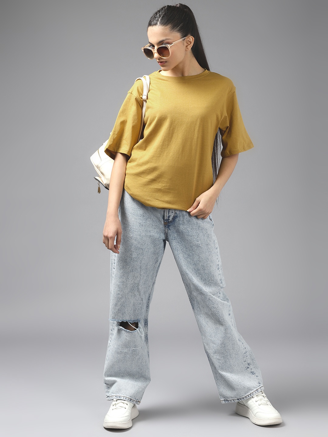 

UTH by Roadster Girls Khaki Solid Pure Cotton T-shirt