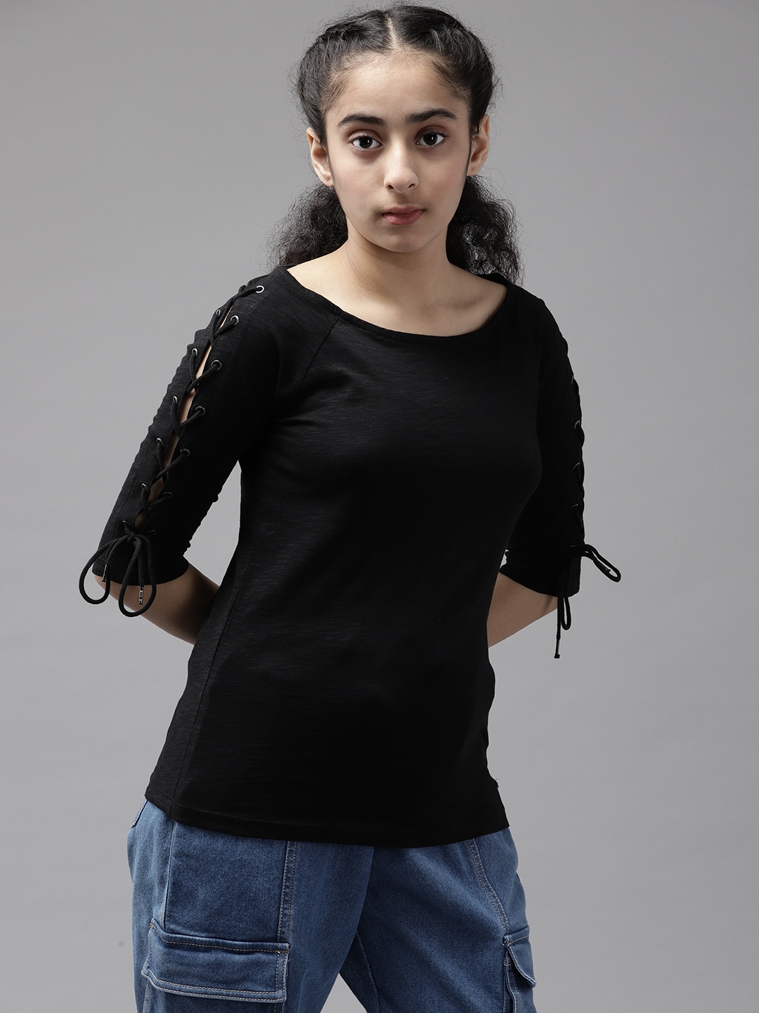 

UTH by Roadster Girls Black Solid Cotton Top