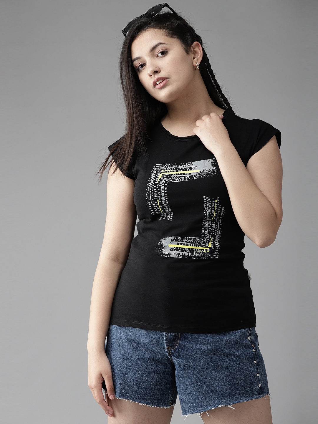 

UTH by Roadster Girls Black & Grey Typography Printed Extended Sleeves Cotton T-shirt