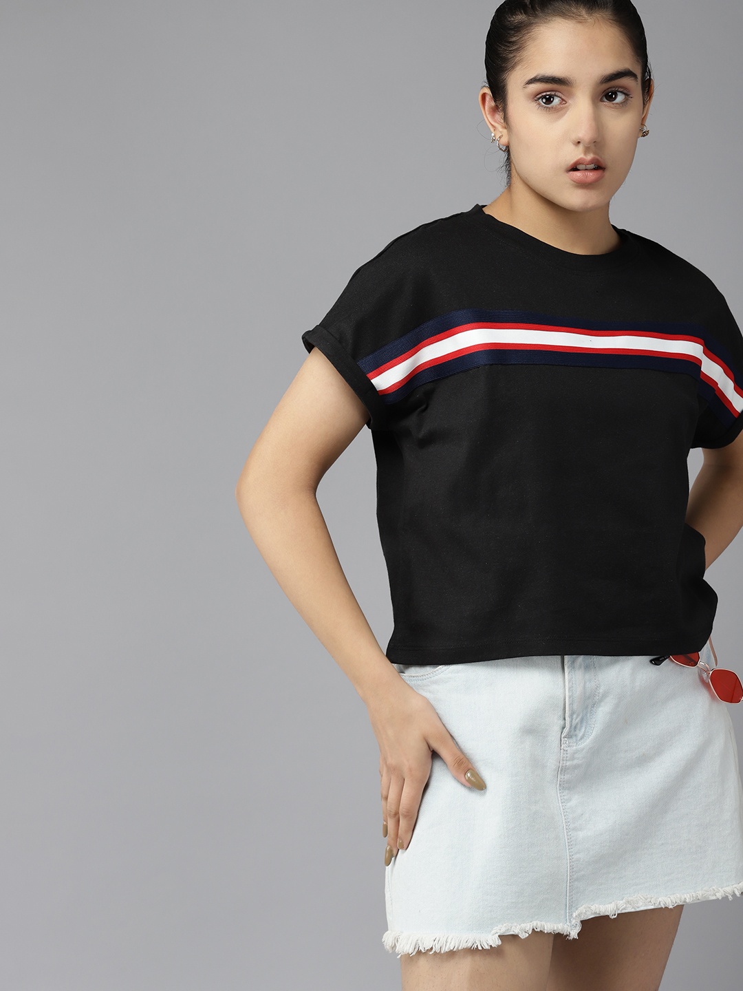 

UTH by Roadster Girls Black & White Striped Extended Sleeves Pure Cotton T-shirt