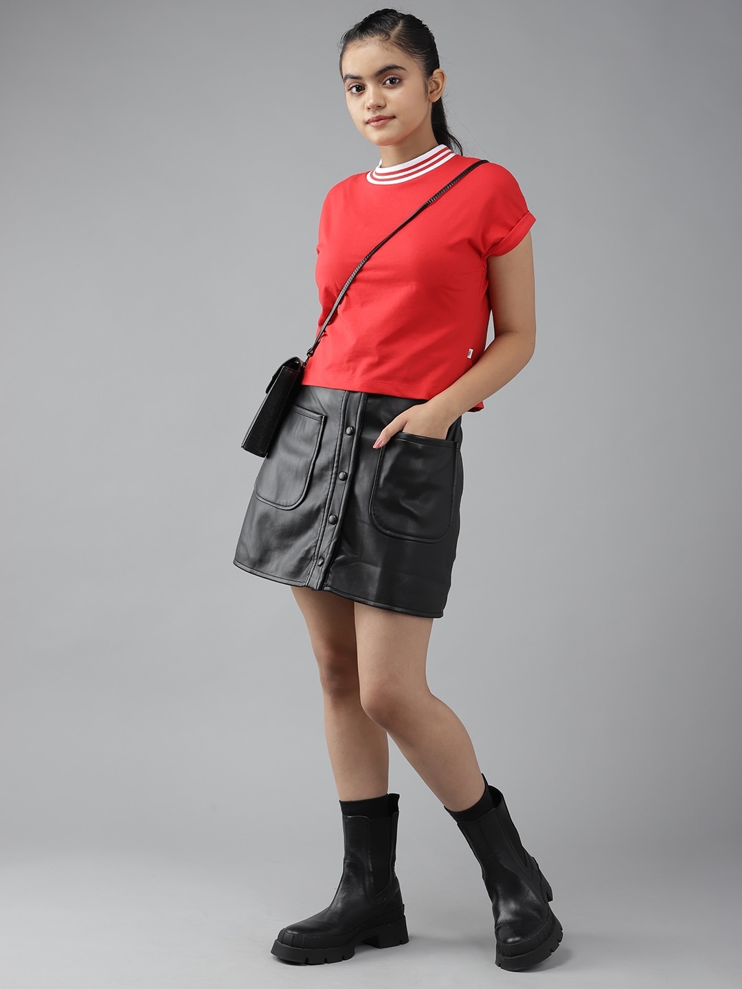 

UTH by Roadster Girls Red & White Pure Cotton Extended Sleeves T-shirt
