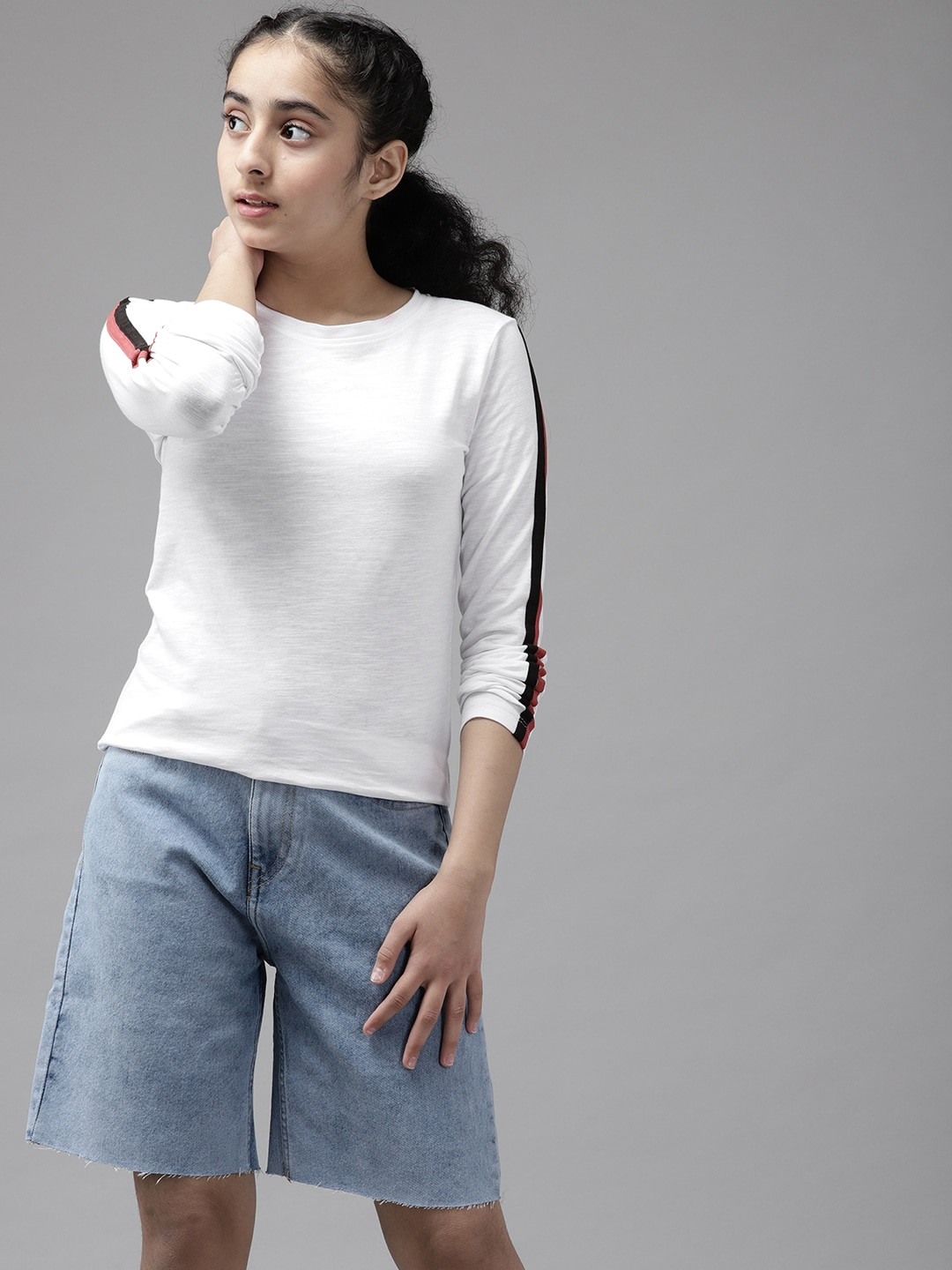 

UTH by Roadster Girls White Cotton T-shirt