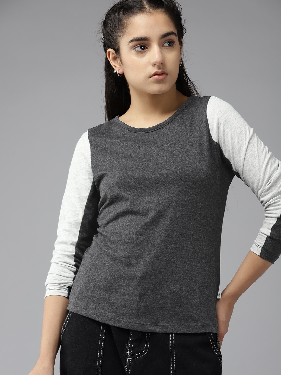

UTH by Roadster Girls Pack of 2 Solid T-shirts, Grey