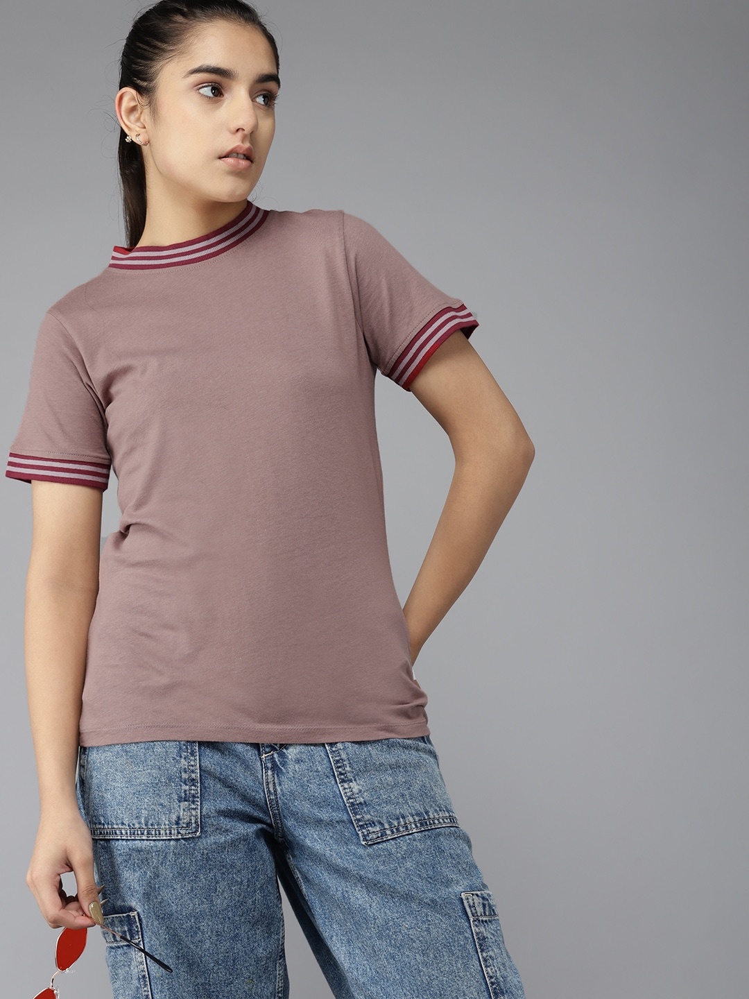 

UTH by Roadster Girls Mauve Solid Pure Cotton T-shirt