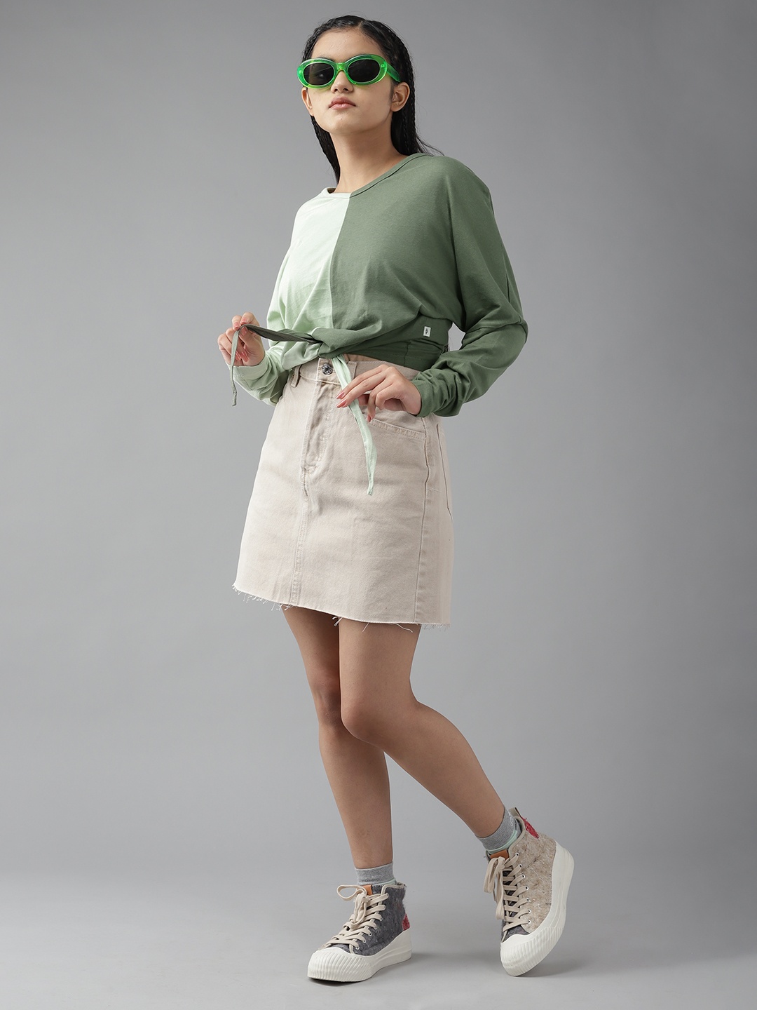 

UTH by Roadster Girls Green Colourblocked Pure Cotton Drop-Shoulder Sleeves Top