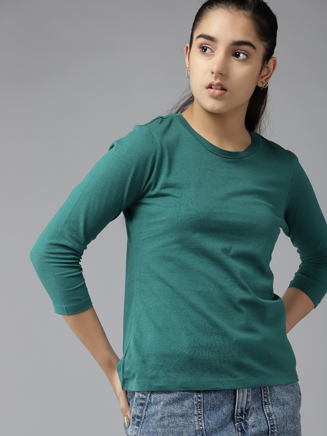 

UTH by Roadster Girls Green Pure Cotton T-shirt