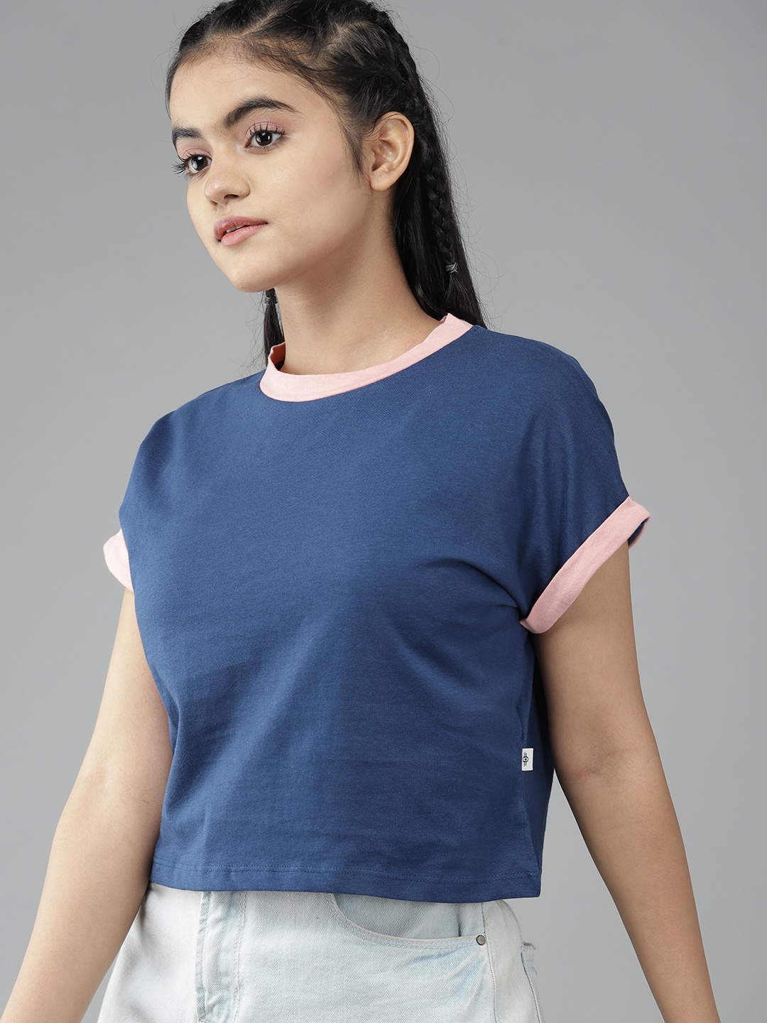 

UTH by Roadster Girls Navy Blue Solid Extended Sleeves Cotton T-shirt
