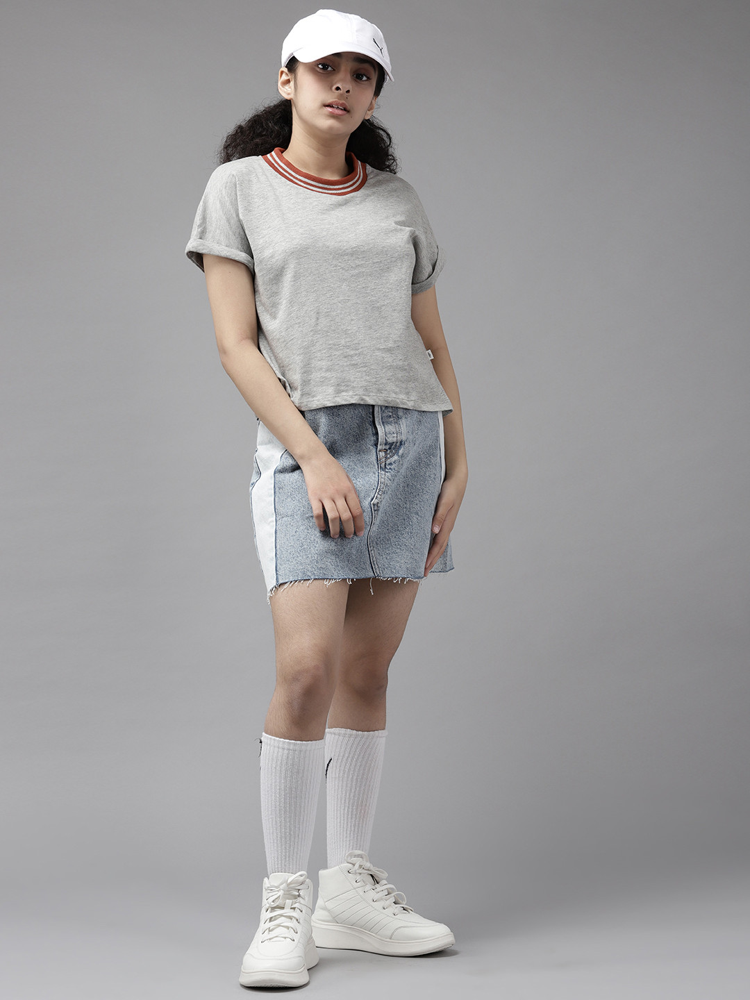 

UTH by Roadster Girls Grey Melange Extended Sleeves T-shirt